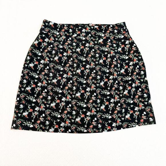 Little Moon Aritzia Navy Flower Print Mini Skirt Size Small MINT - Picture 2 of 6